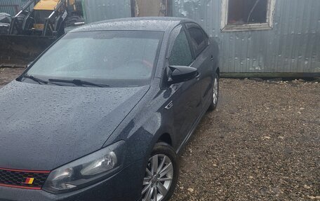 Volkswagen Polo VI (EU Market), 2012 год, 820 000 рублей, 2 фотография