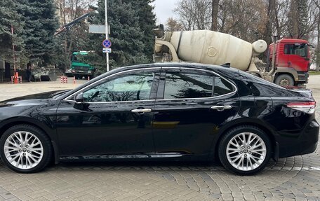 Toyota Camry, 2021 год, 3 800 000 рублей, 4 фотография