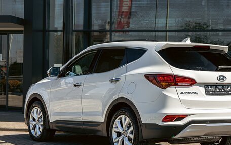 Hyundai Santa Fe III рестайлинг, 2018 год, 1 895 000 рублей, 10 фотография