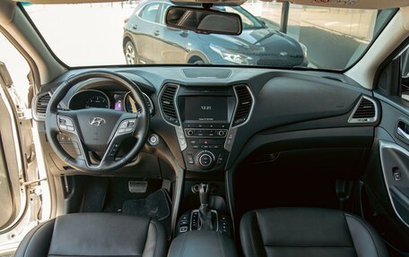 Hyundai Santa Fe III рестайлинг, 2018 год, 1 895 000 рублей, 15 фотография