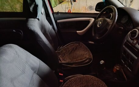 Renault Logan I, 2011 год, 700 000 рублей, 4 фотография