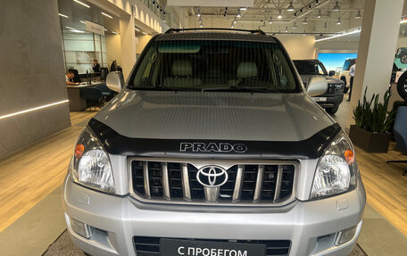 Toyota Land Cruiser Prado 120 рестайлинг, 2008 год, 2 099 000 рублей, 2 фотография