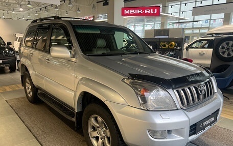 Toyota Land Cruiser Prado 120 рестайлинг, 2008 год, 2 099 000 рублей, 3 фотография