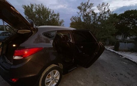 Hyundai ix35 I рестайлинг, 2013 год, 1 350 000 рублей, 27 фотография