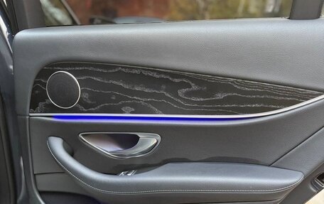 Mercedes-Benz E-Класс, 2017 год, 2 800 000 рублей, 2 фотография