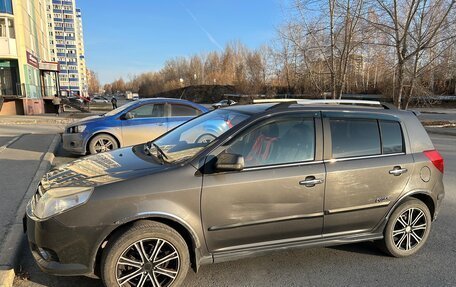 Geely MK Cross I, 2012 год, 170 000 рублей, 2 фотография