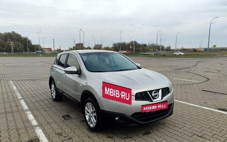 Nissan Qashqai, 2010 год, 945 000 рублей, 2 фотография