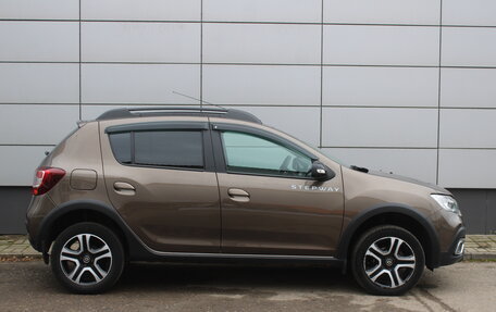 Renault Sandero II рестайлинг, 2018 год, 1 149 000 рублей, 4 фотография