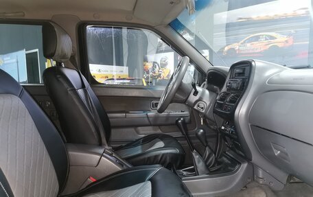 Nissan NP300, 2008 год, 690 000 рублей, 11 фотография