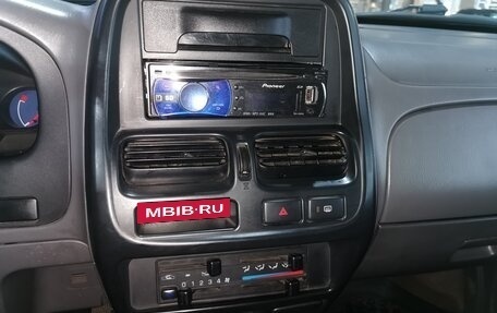 Nissan NP300, 2008 год, 690 000 рублей, 10 фотография