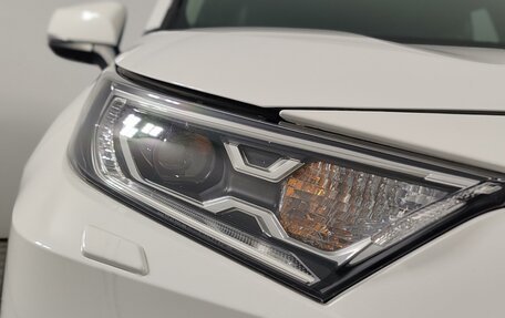 Toyota RAV4, 2021 год, 3 899 000 рублей, 17 фотография