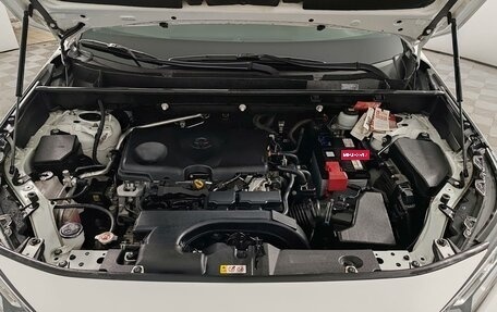 Toyota RAV4, 2021 год, 3 899 000 рублей, 9 фотография