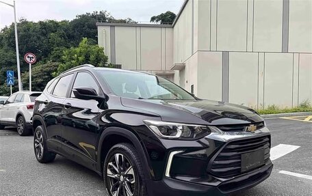 Chevrolet Tracker, 2022 год, 1 225 777 рублей, 6 фотография