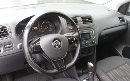 Volkswagen Polo VI (EU Market), 2018 год, 1 025 000 рублей, 10 фотография