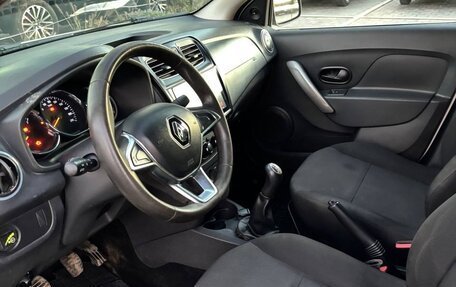 Renault Logan II, 2019 год, 849 000 рублей, 7 фотография