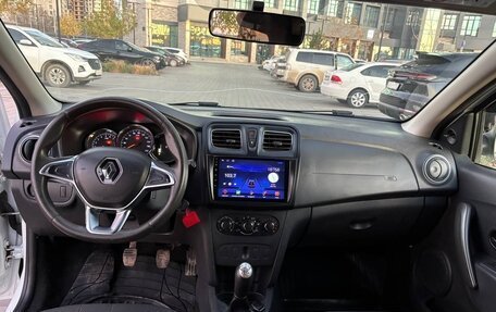 Renault Logan II, 2019 год, 849 000 рублей, 10 фотография