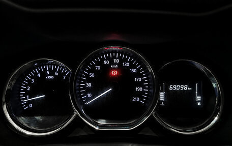 Nissan Terrano III, 2022 год, 1 850 000 рублей, 17 фотография