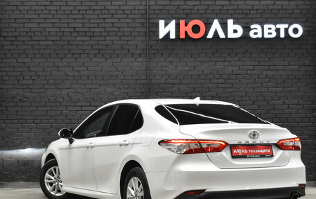 Toyota Camry, 2020 год, 2 760 000 рублей, 4 фотография