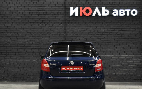 Skoda Fabia II, 2014 год, 550 000 рублей, 5 фотография