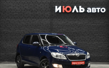 Skoda Fabia II, 2014 год, 550 000 рублей, 3 фотография