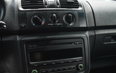 Skoda Fabia II, 2014 год, 550 000 рублей, 14 фотография