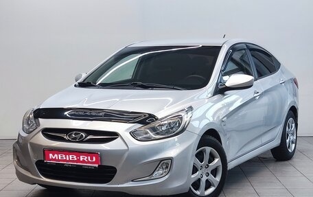 Hyundai Solaris II рестайлинг, 2011 год, 795 000 рублей, 1 фотография