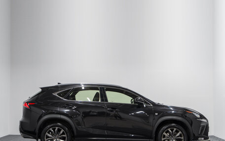 Lexus NX I, 2017 год, 3 790 000 рублей, 6 фотография