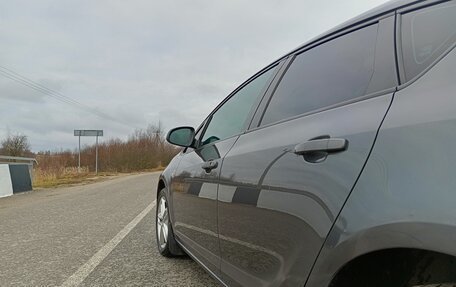 Opel Astra J, 2012 год, 550 000 рублей, 3 фотография