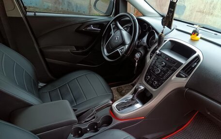 Opel Astra J, 2012 год, 550 000 рублей, 9 фотография