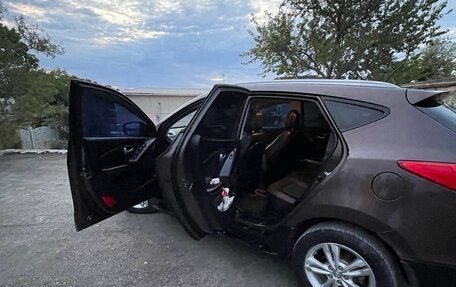 Hyundai ix35 I рестайлинг, 2013 год, 1 350 000 рублей, 13 фотография