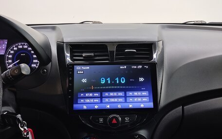 Hyundai Solaris II рестайлинг, 2011 год, 795 000 рублей, 11 фотография