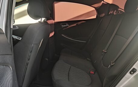 Hyundai Solaris II рестайлинг, 2011 год, 795 000 рублей, 15 фотография