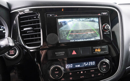 Mitsubishi Outlander III рестайлинг 3, 2013 год, 1 549 000 рублей, 16 фотография