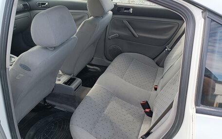 Volkswagen Passat B5+ рестайлинг, 1998 год, 200 000 рублей, 4 фотография