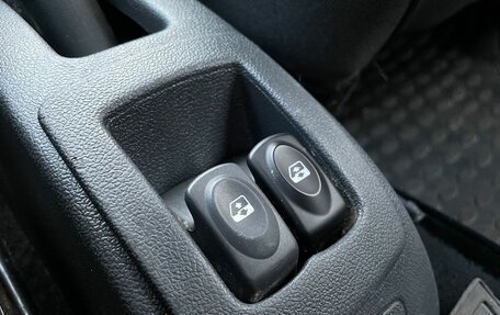 Renault Sandero I, 2014 год, 737 000 рублей, 10 фотография