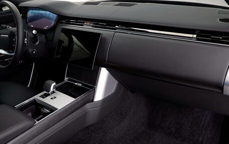 Land Rover Range Rover IV рестайлинг, 2025 год, 17 961 000 рублей, 19 фотография