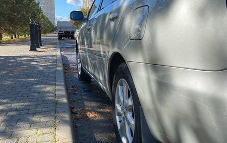 Toyota Camry V40, 2004 год, 690 000 рублей, 19 фотография