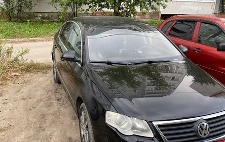 Volkswagen Passat B6, 2007 год, 670 000 рублей, 2 фотография