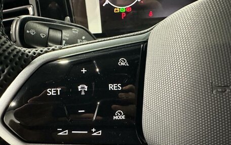 Volkswagen Tiguan, 2025 год, 4 850 000 рублей, 15 фотография