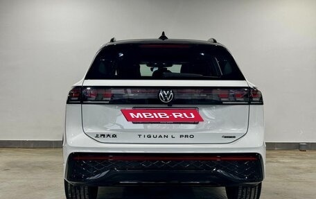 Volkswagen Tiguan, 2025 год, 4 850 000 рублей, 6 фотография