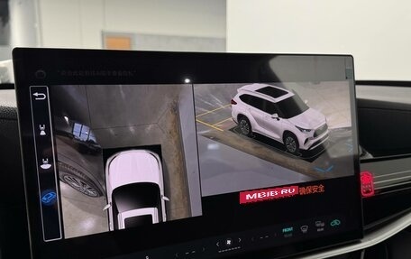 Toyota Highlander, 2025 год, 5 900 000 рублей, 18 фотография