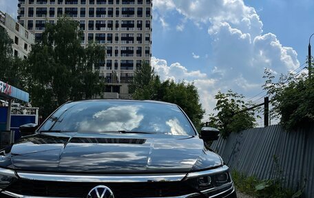 Volkswagen Polo VI (EU Market), 2021 год, 1 589 000 рублей, 2 фотография