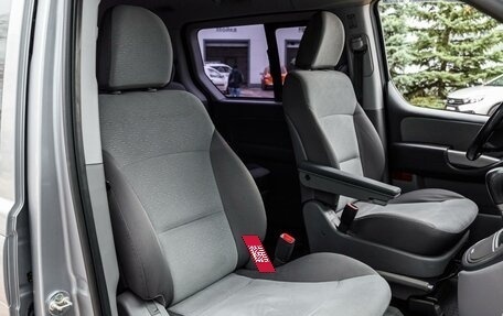 Hyundai H-1 II рестайлинг, 2014 год, 1 630 000 рублей, 11 фотография