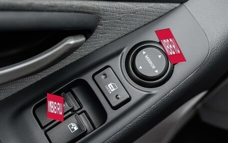 Hyundai H-1 II рестайлинг, 2014 год, 1 630 000 рублей, 26 фотография