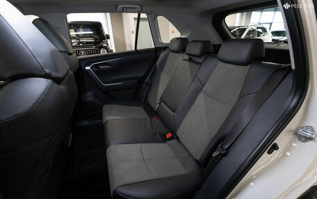 Toyota RAV4, 2025 год, 4 200 000 рублей, 13 фотография