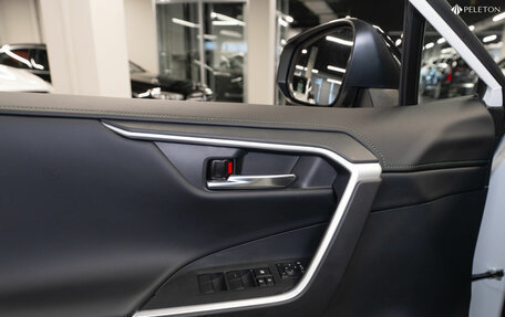 Toyota RAV4, 2025 год, 4 200 000 рублей, 20 фотография