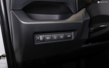 Toyota RAV4, 2025 год, 4 200 000 рублей, 22 фотография