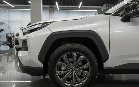 Toyota RAV4, 2025 год, 4 200 000 рублей, 26 фотография