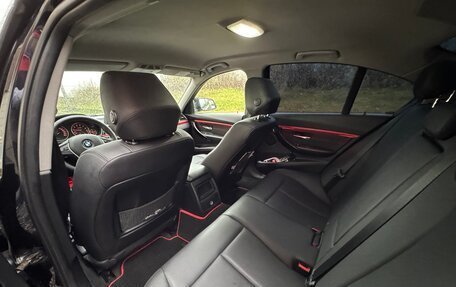 BMW 3 серия, 2013 год, 1 777 000 рублей, 15 фотография