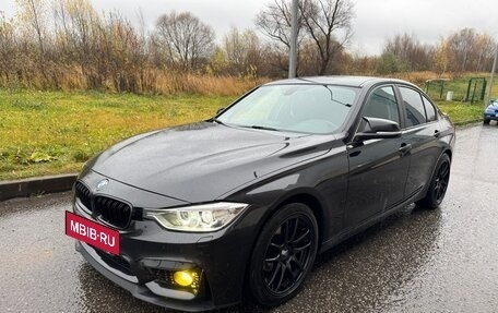 BMW 3 серия, 2013 год, 1 777 000 рублей, 25 фотография